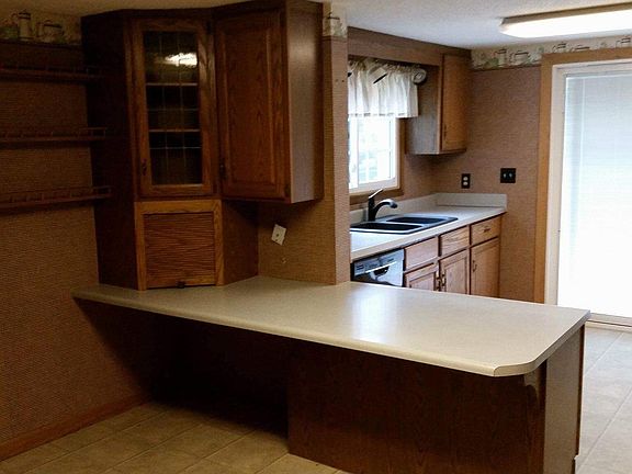 Kitchen island