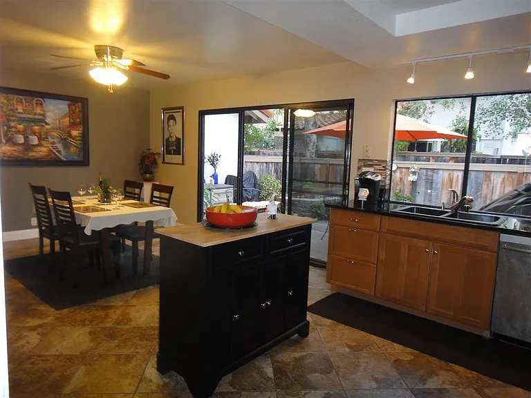 1651 S Juniper St #122 — Photo 3