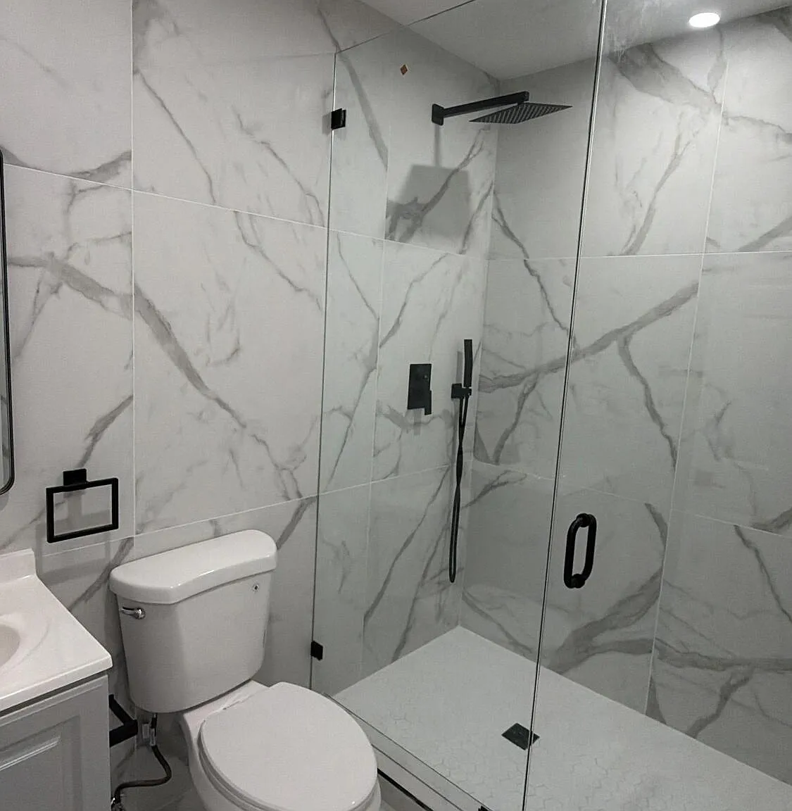 1 bed, 1.0 bath, 8746 sqft, $2,150 — Photo 3