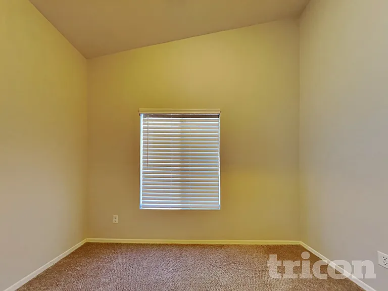 12429 W Larkspur Rd — Photo 12