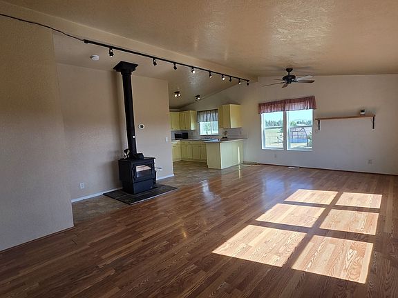 4th image of 4 Buena Vista Ct