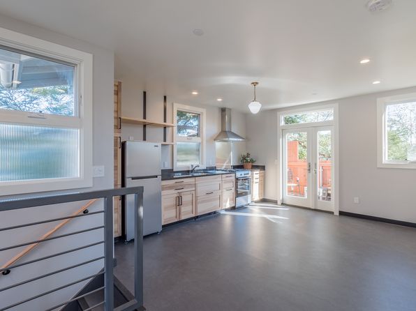 1325A Laurel St, Santa Cruz, CA 95060 – 1-bedroom rental in Santa Cruz