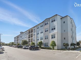 800 Isaacville Dr #302, Orlando, FL 32809