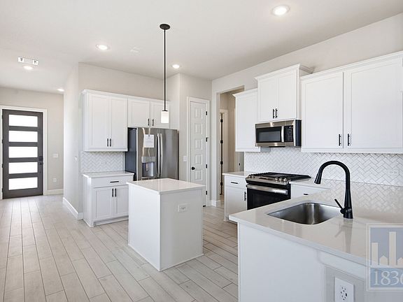 2nd image of 4910 Warm Wassail Dr