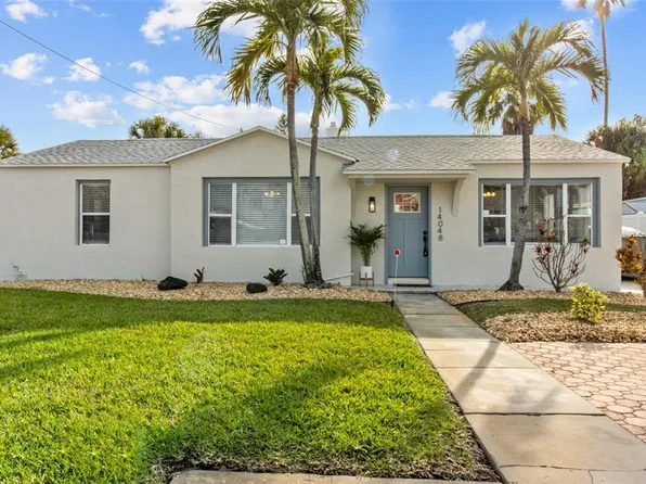 14048 N BAYSHORE DRIVE, MADEIRA BEACH, FL 33708