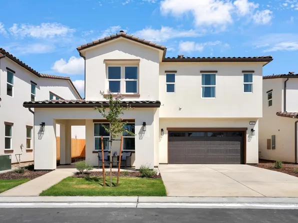 2133 W Cardinal Ave, Hanford, CA 93230