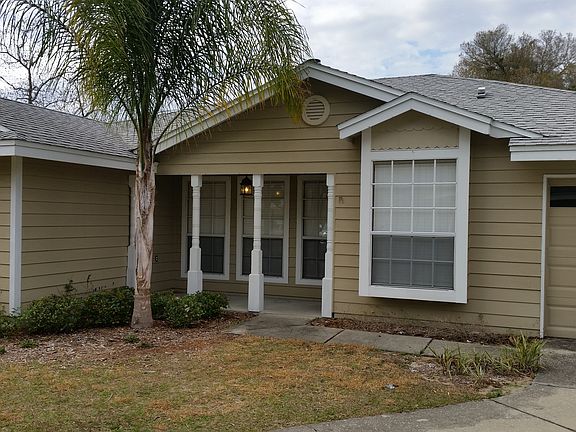 2nd image of 583 Dorset Ct