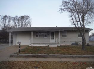 712 Harold Ave, Salina, KS 67401