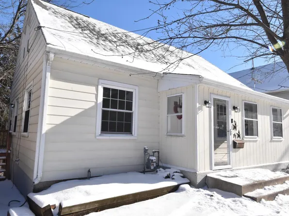 141 S Concord AVENUE, Watertown, WI 53094