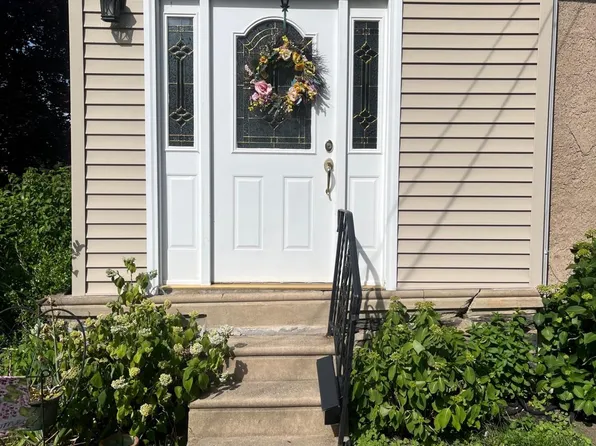 252 W Plumstead Ave, Lansdowne, PA 19050