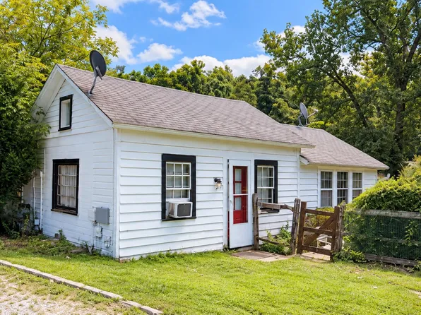(undisclosed Address), Kent, CT 06757