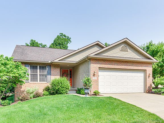 3 bedrooms 3 full baths