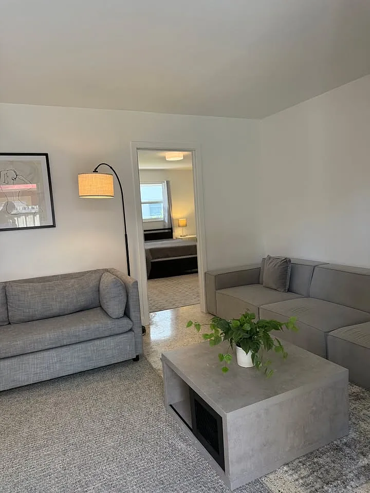 1 bed, 1200 sqft, $1,450 — Photo 4