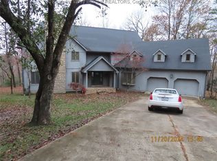 6 Wildacre Rd, Charleston, WV 25314