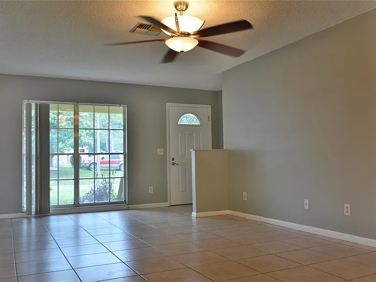 10002 Turkey Trot Pl — Photo 8
