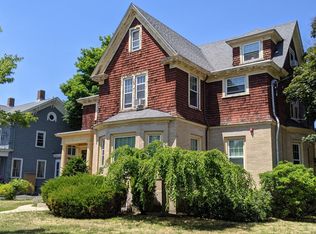 148 Cottage St APT 5, Pawtucket, RI 02860