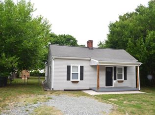 1303 Vine St, Greensboro, NC 27405