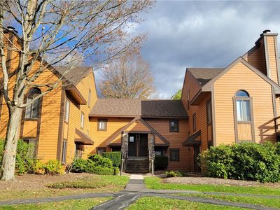 2806 Swiss Mountain Dr, Champion, PA, 15622