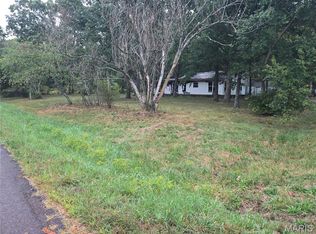 10021 Lark Rd, Potosi, MO 63664