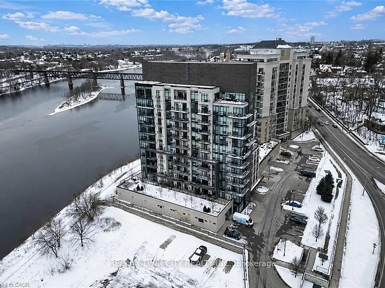 150 Water St N #803 — Photo 33