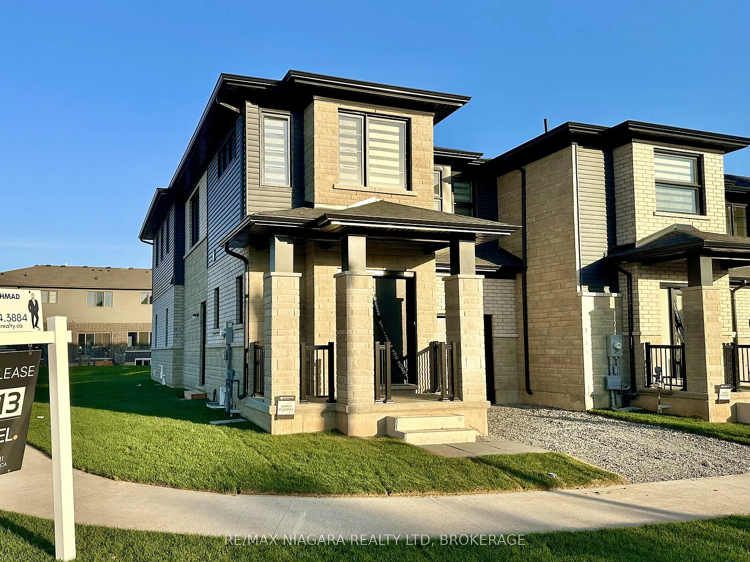 4 bed, $2,700 — Photo 1