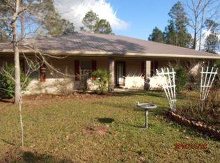 126 Pine Ridge Dr, Picayune, MS 39466