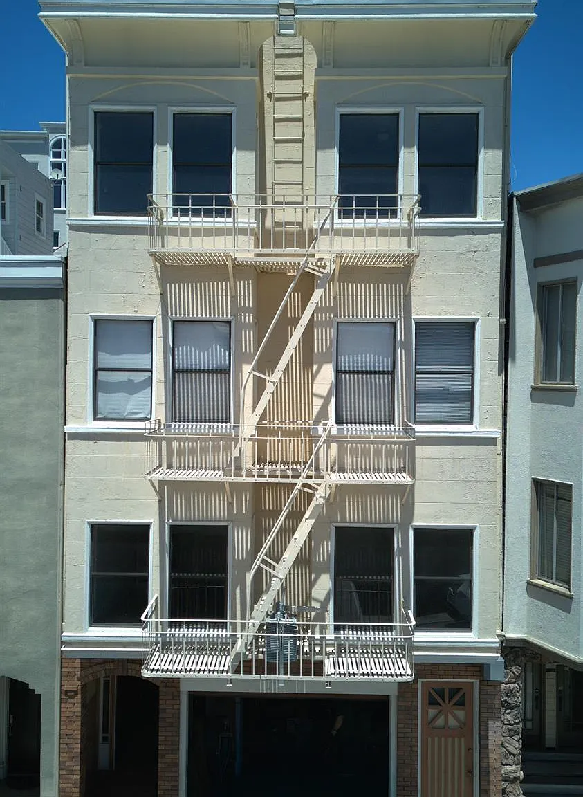 280 Green St - Photo 2