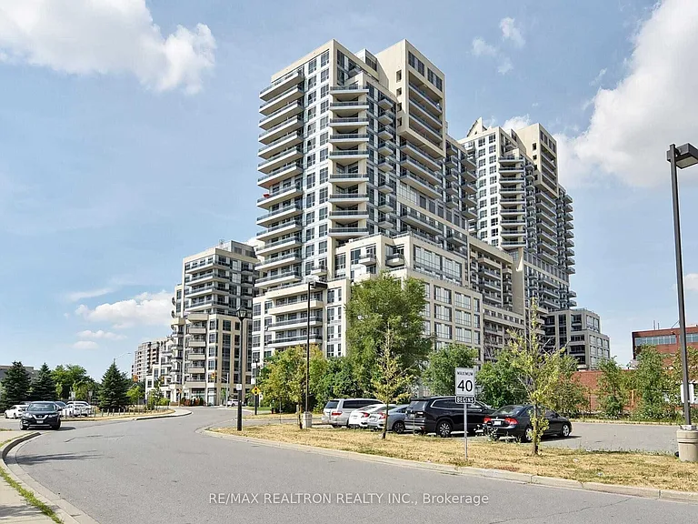 9201 Yonge St #703 — Photo 1