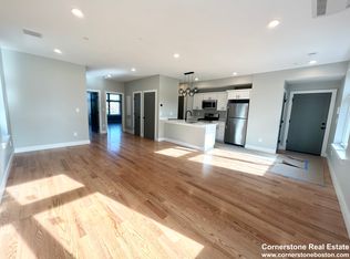 16 Baker Ct Unit 4, Dorchester, MA 02125