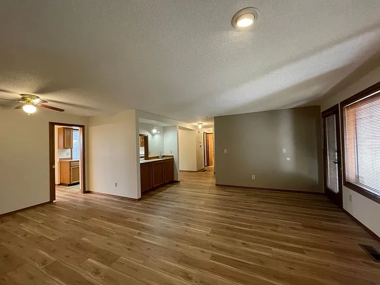 12128 SE 104th Ct — Photo 13