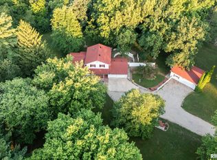 9110 N Brimwater Rd, Brimfield, IL 61517