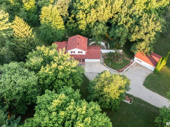 9110 N Brimwater Rd, Brimfield, IL 61517