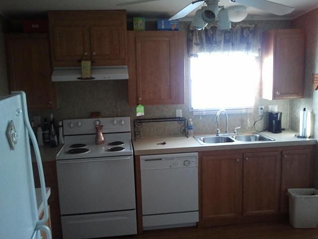 2nd image of 2634 Paddock Dr