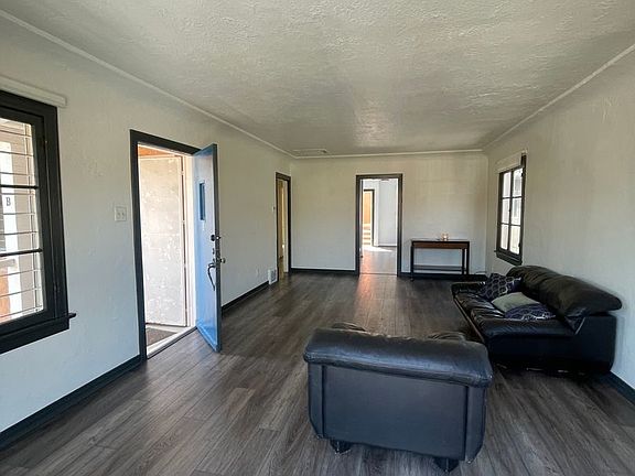 5th image of 165 Prospect Ave #B