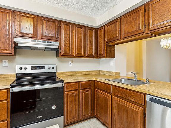 5th image of 12539 Timber Hollow Pl