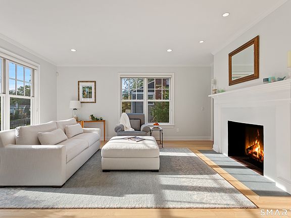 4th image of 7 Webb Road