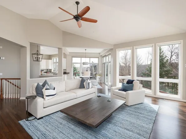 239 Tristan Dr, Excelsior, MN 55331