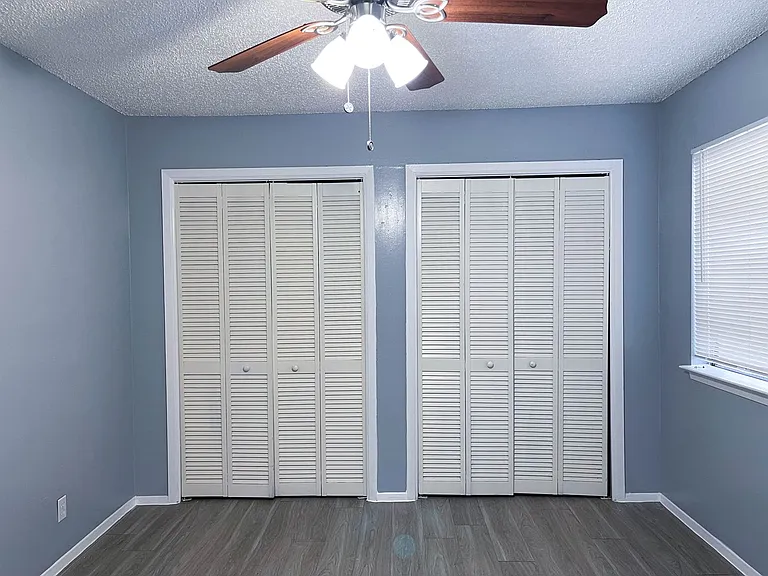 8907 Parkfield Dr — Photo 20