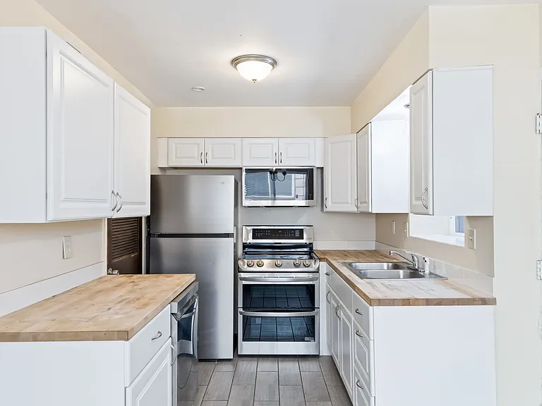 4524 Galley Rd — Photo 15