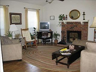 1st image of 7524 Deer Park Dr