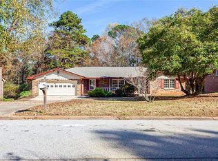 5382 Sandy Stream Dr, Stone Mountain, GA