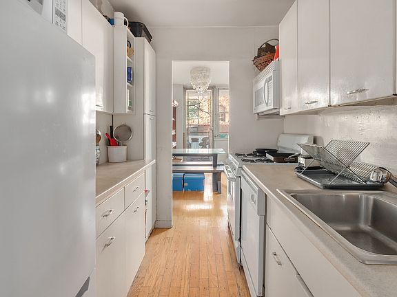 2nd image of 222 E 80th St APT 3E
