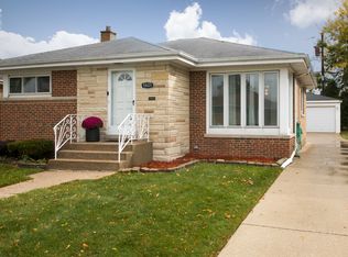 5821 N Overhill Ave, Chicago, IL