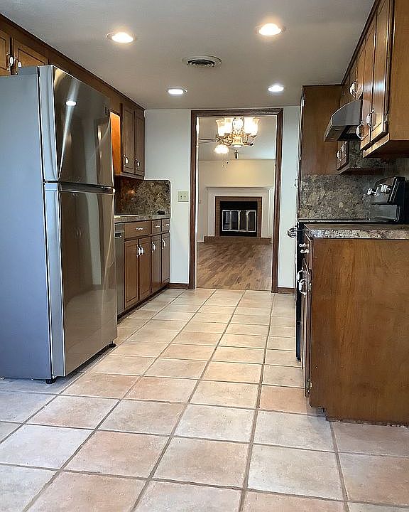 63 Shore Dr Clinton MS Zillow