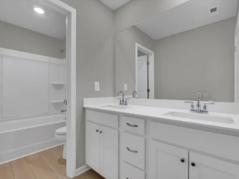 40 Ferryhill Dr — Photo 24