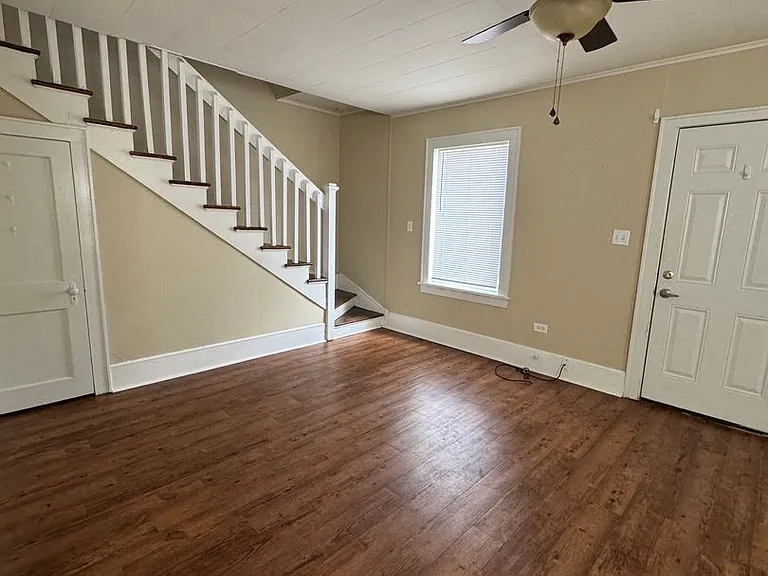 830 Wilkinson St — Photo 3