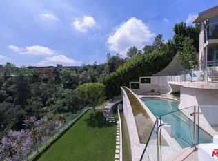 7571 Mulholland Dr, Los Angeles, CA 90046