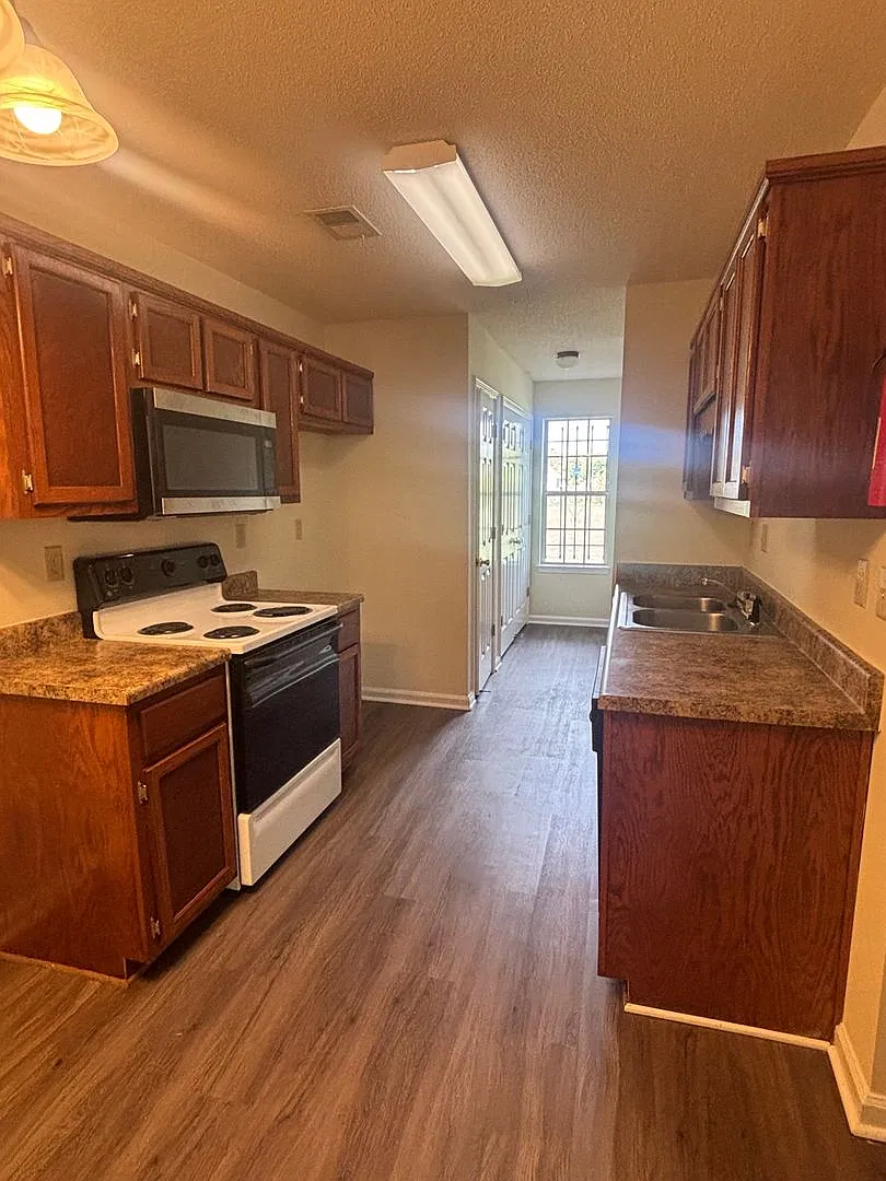 3146 Kiki Cove Horn Lake, MS 38637 — Photo 4