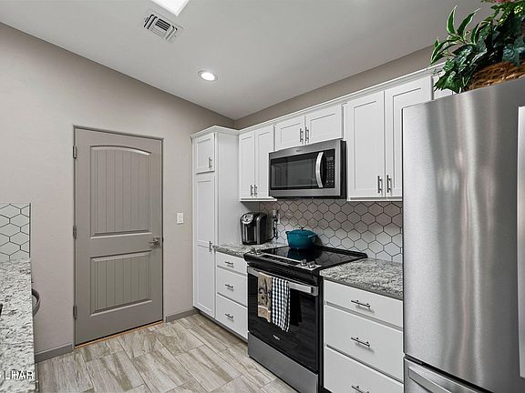 5th image of 4190 Peruvian Dr