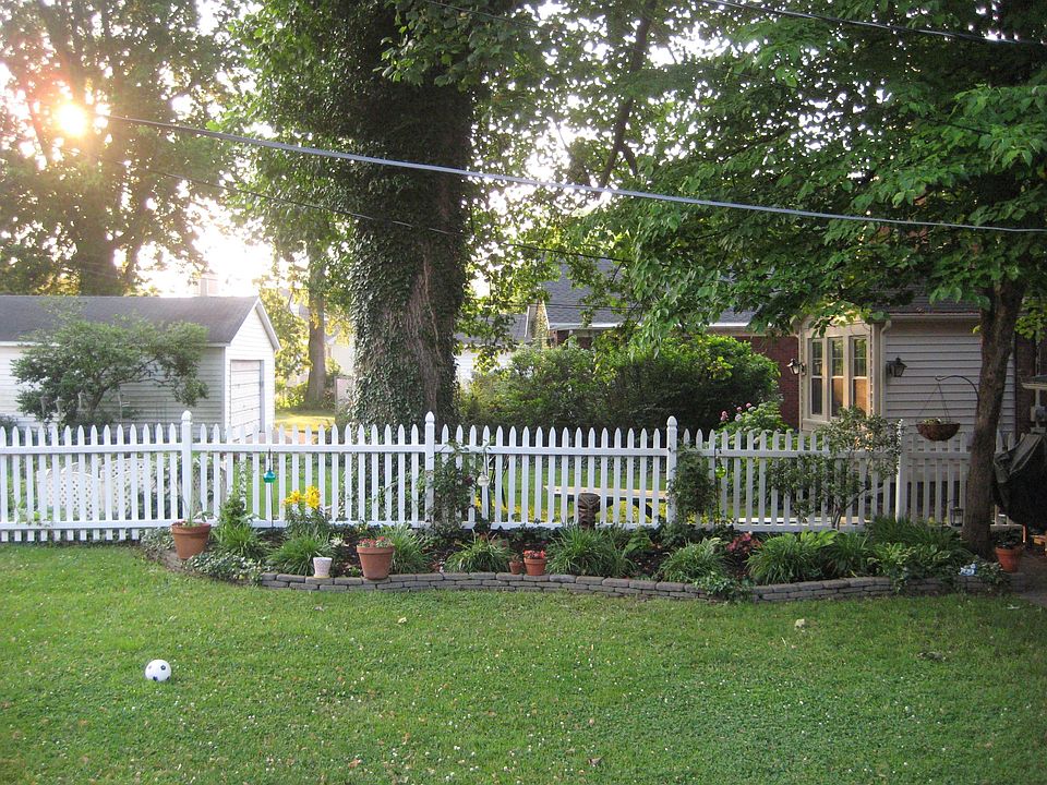 Backyard Flower Garden